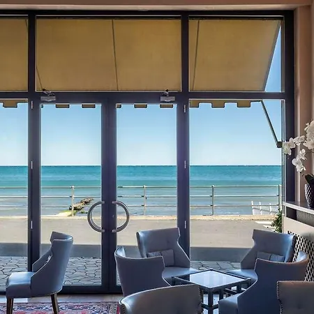 酒店 Palace 迪亚诺马里纳