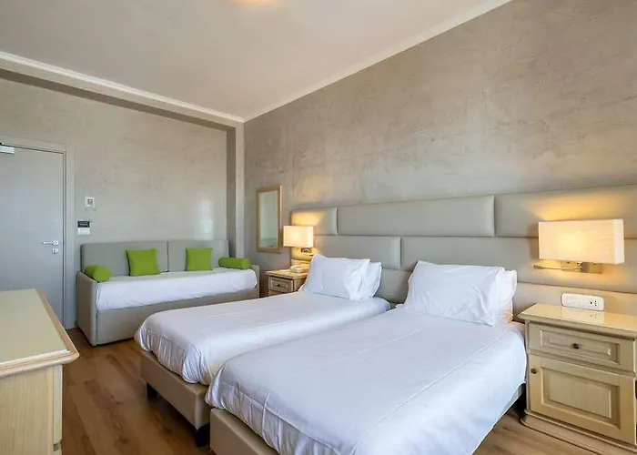 Hotel Palace Diano Marina