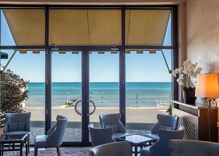 Hotel Palace Diano Marina